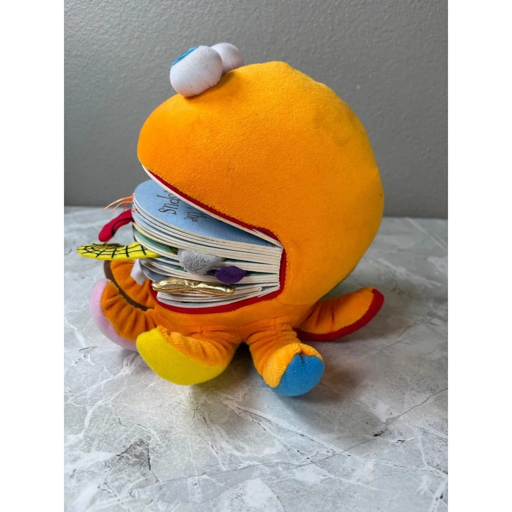 Matthew Van Fleet October the Octopus Plush Interactive Board Book